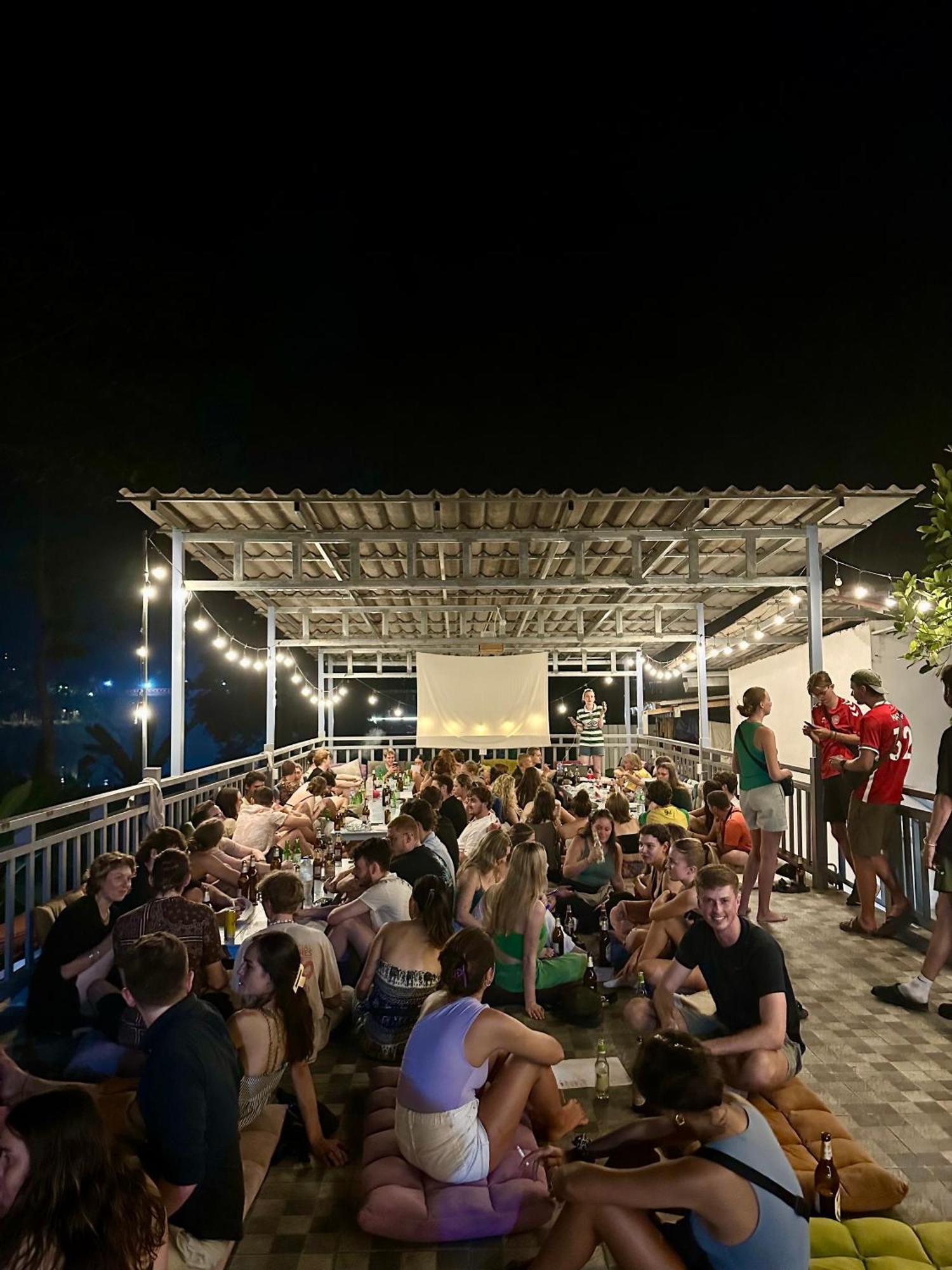 Sunrise Riverside Pool Hostel Luang Prabang Exterior photo